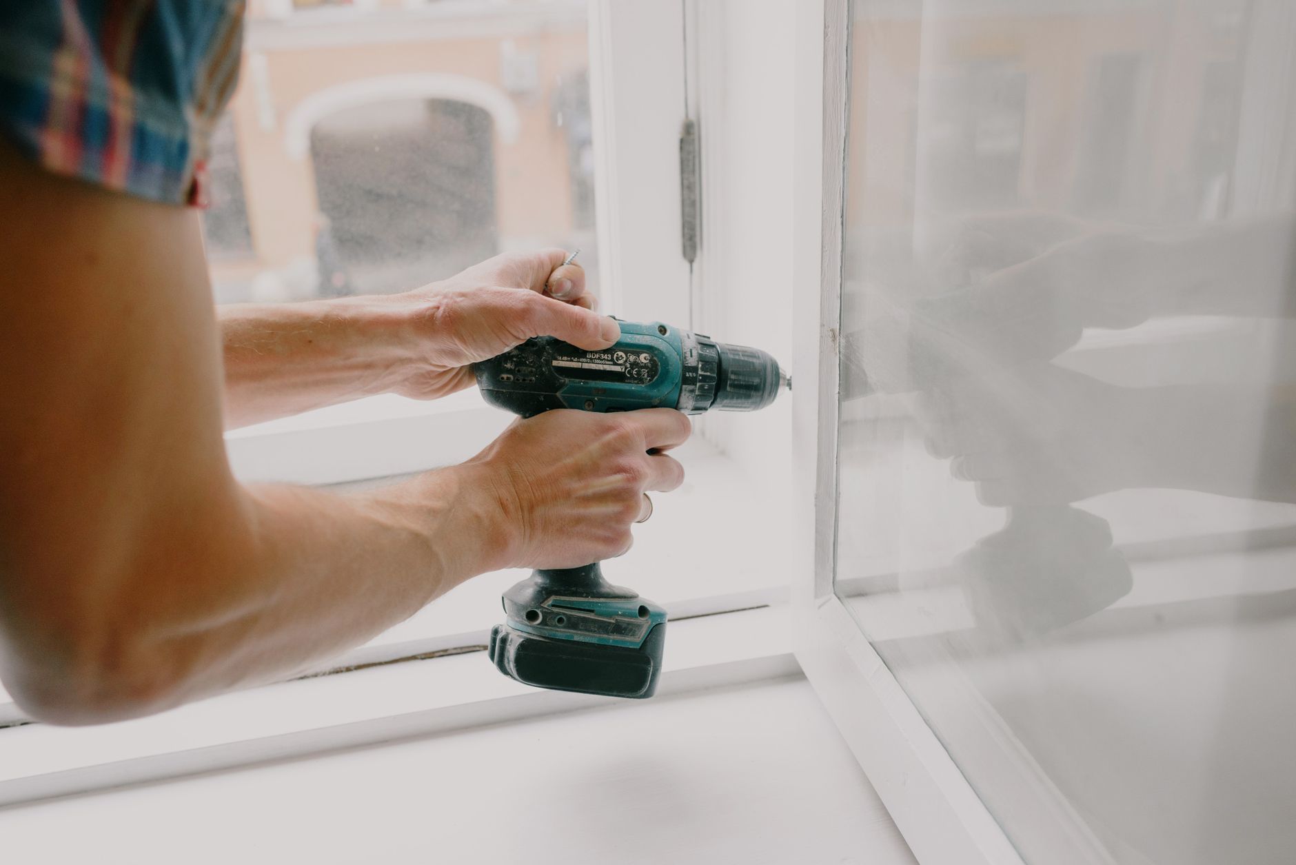 Window Screen Repair & Replacement